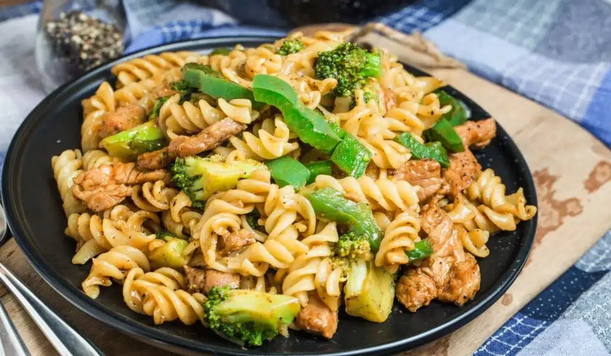 Salsa Verde Chicken Pasta